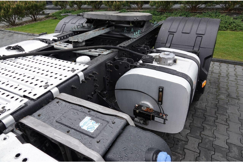 Cabeza tractora Volvo FH 500 / NISKA KABINA / HYDRAULIKA / PO KONTRAKCIE SERWISOWYM: foto 11