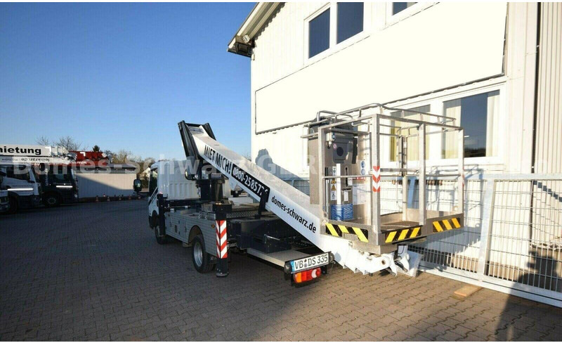 Nissan NT 400 Cabstar - Lifting basket truck - Camión, Camión grúa: foto 4 Nissan NT 400 Cabstar - Lifting basket truck - Camión, Camión grúa: foto 4