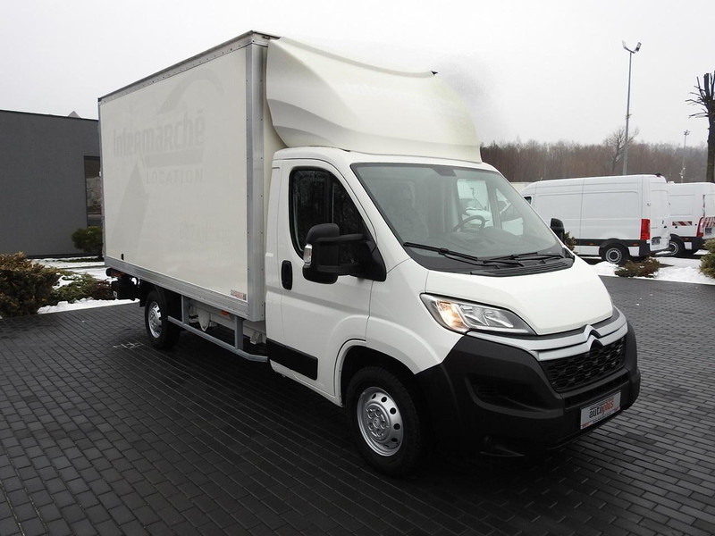 Citroën JUMPER KONTENER WINDA 8 PALET TEMPOMAT NAWIGACJA KLIMATYZACJA 1 - Camión caja cerrada: foto 4 Citroën JUMPER KONTENER WINDA 8 PALET TEMPOMAT NAWIGACJA KLIMATYZACJA 1 - Camión caja cerrada: foto 4