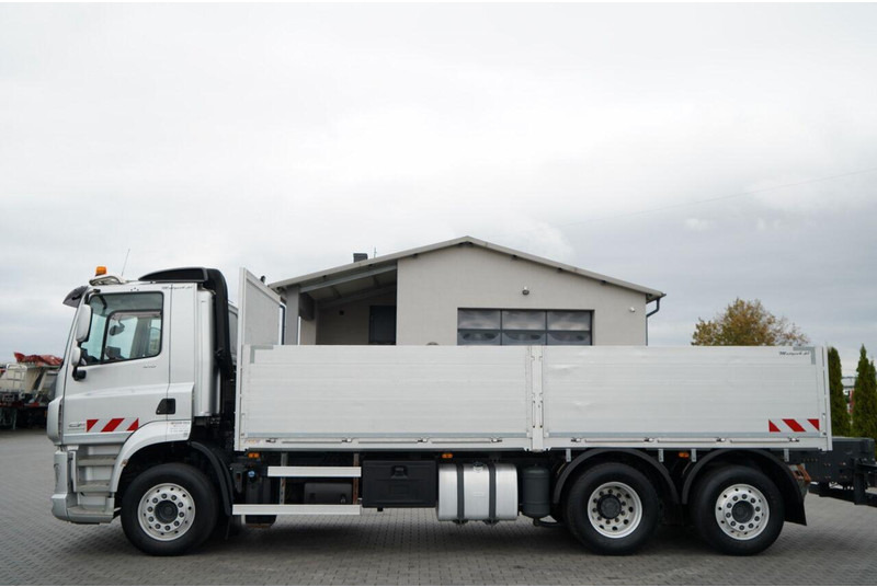 DAF CF 410 / 6x2 / BURTOWY / DO BUDOWLANKI / EURO 6 / OŚ PODNOSZONA - Camión caja abierta: foto 2 DAF CF 410 / 6x2 / BURTOWY / DO BUDOWLANKI / EURO 6 / OŚ PODNOSZONA - Camión caja abierta: foto 2