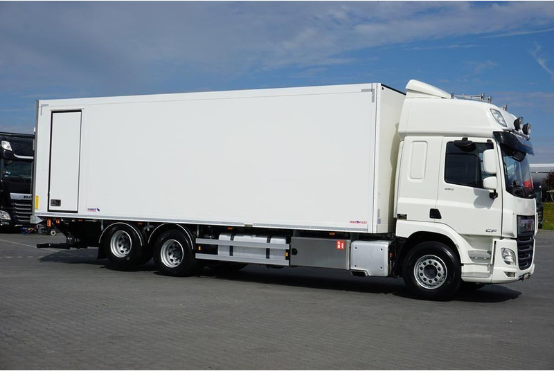 DAF CF 450 / E 6 / ACC / CHŁODNIA + WINDA / 21 PALET / MULTITEMPERAT - Camión frigorífico: foto 4 DAF CF 450 / E 6 / ACC / CHŁODNIA + WINDA / 21 PALET / MULTITEMPERAT - Camión frigorífico: foto 4