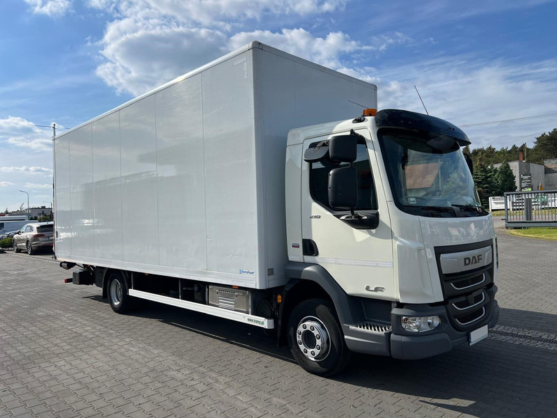 DAF LF 210 12.210 CONTAINER+LIFT 1500 kg 1.HAND - Camión caja cerrada: foto 5 DAF LF 210 12.210 CONTAINER+LIFT 1500 kg 1.HAND - Camión caja cerrada: foto 5