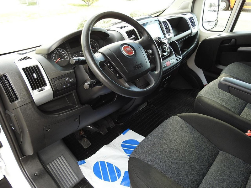 Fiat DUCATO KONTENER WINDA 8 PALET TEMPOMAT NAWIGACJA LEDY KLIMATYZA - Furgoneta caja cerrada: foto 2 Fiat DUCATO KONTENER WINDA 8 PALET TEMPOMAT NAWIGACJA LEDY KLIMATYZA - Furgoneta caja cerrada: foto 2