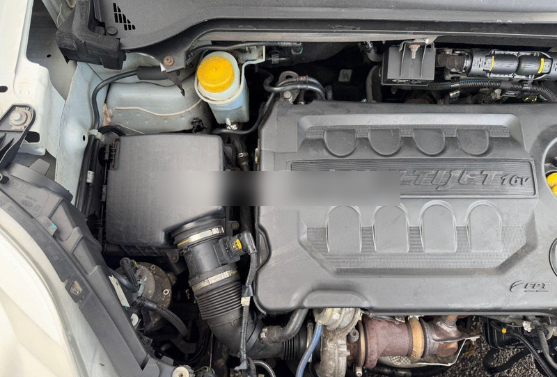 Furgoneta frigorifica Fiat Doblò Multijet 1,6 Mit: foto 15 Furgoneta frigorifica Fiat Doblò Multijet 1,6 Mit: foto 15