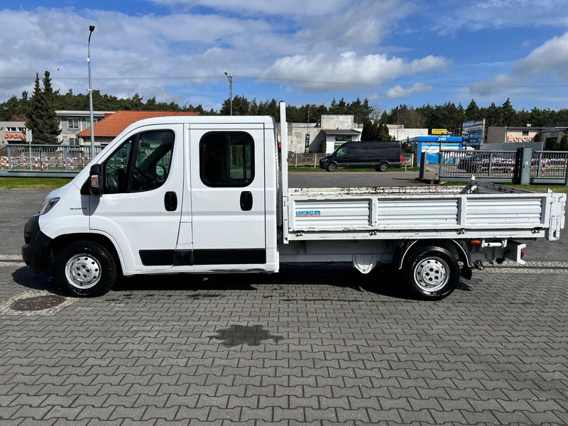 Fiat Ducato Brygadówka Doka 7-miejsc + Skrzynia - Caja abierta furgoneta, Furgoneta combi: foto 2 Fiat Ducato Brygadówka Doka 7-miejsc + Skrzynia - Caja abierta furgoneta, Furgoneta combi: foto 2