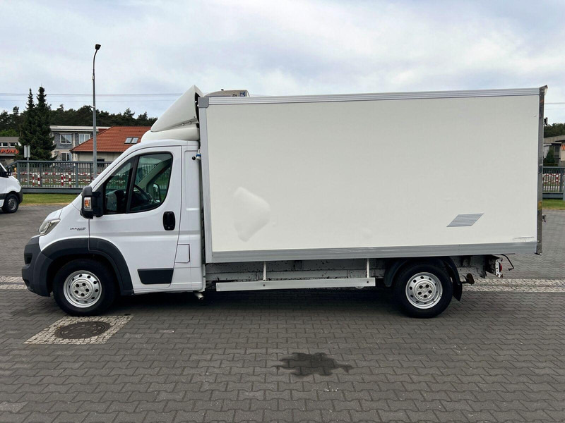 Fiat Ducato Kontener 3x Drzwi, Chłodnia/Mroźnia + 230V Zarejestrowany - Furgoneta frigorifica: foto 2 Fiat Ducato Kontener 3x Drzwi, Chłodnia/Mroźnia + 230V Zarejestrowany - Furgoneta frigorifica: foto 2