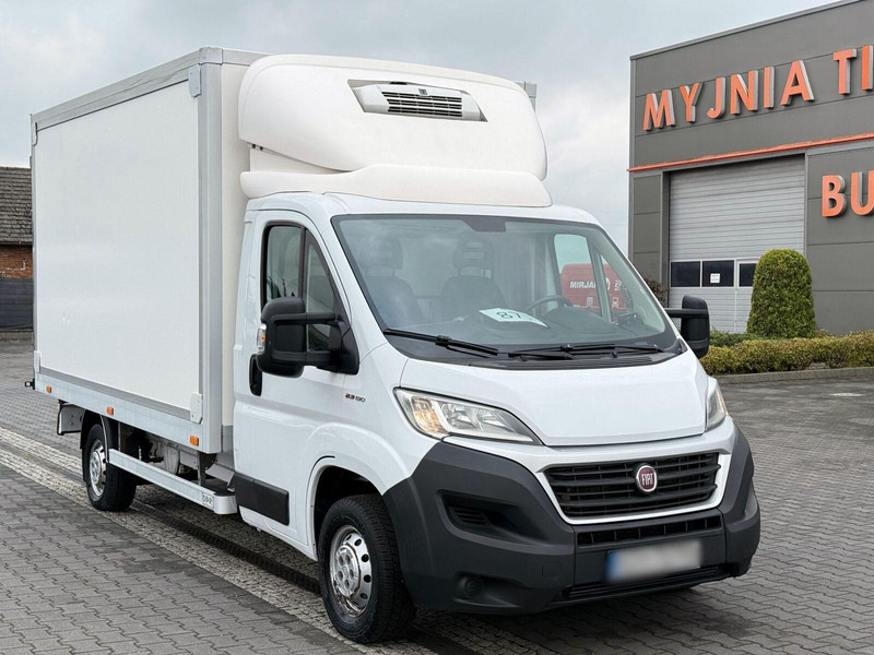 Fiat Ducato Kontener 8ep Chłodnia/Izoterma + 230 V Salon PL SUPER - Furgoneta frigorifica: foto 5 Fiat Ducato Kontener 8ep Chłodnia/Izoterma + 230 V Salon PL SUPER - Furgoneta frigorifica: foto 5
