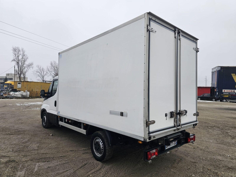 Leasing de Iveco 35-130 S - Carrier Pulsor 350 frigo Iveco 35-130 S - Carrier Pulsor 350 frigo: foto 6 Leasing de Iveco 35-130 S - Carrier Pulsor 350 frigo Iveco 35-130 S - Carrier Pulsor 350 frigo: foto 6