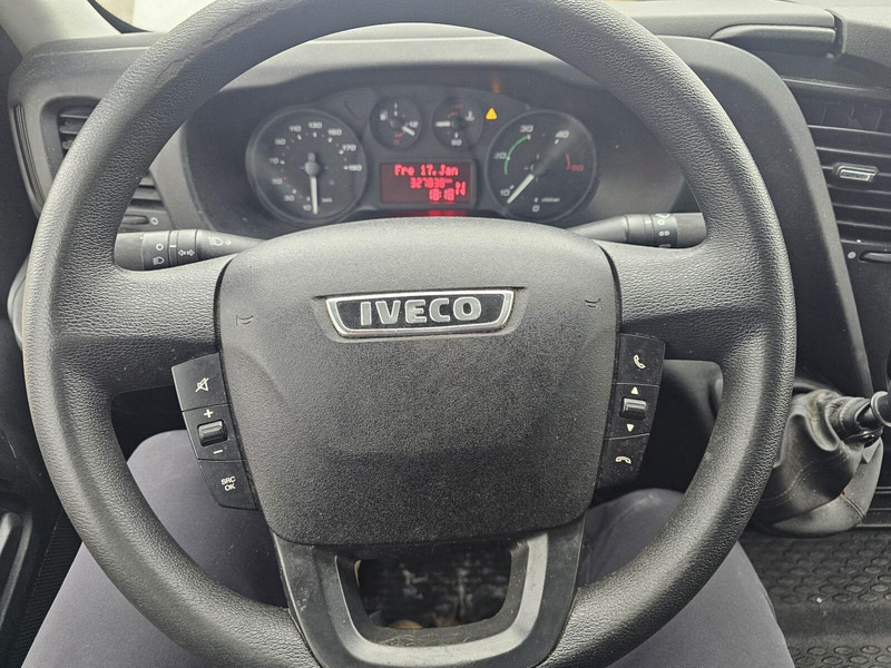 Leasing de Iveco 35-130 S - Carrier Pulsor 350 frigo Iveco 35-130 S - Carrier Pulsor 350 frigo: foto 13 Leasing de Iveco 35-130 S - Carrier Pulsor 350 frigo Iveco 35-130 S - Carrier Pulsor 350 frigo: foto 13