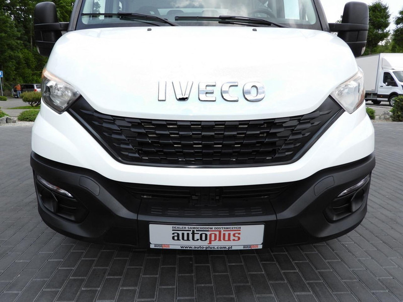 Volquete furgoneta Iveco DAILY 35C14 WYWROTKA PODWÓJNA KABINA DOKA 6 MIEJSC TEMPOMAT BLIŹ: foto 14 Volquete furgoneta Iveco DAILY 35C14 WYWROTKA PODWÓJNA KABINA DOKA 6 MIEJSC TEMPOMAT BLIŹ: foto 14
