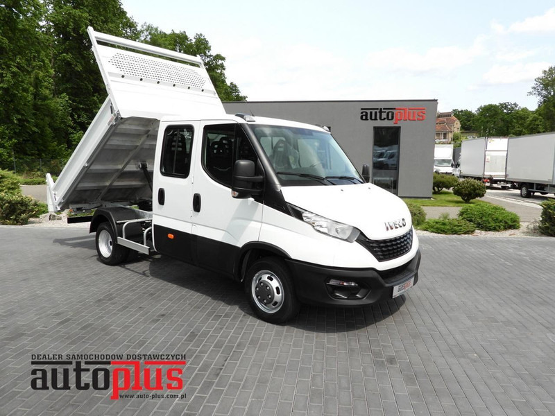 Iveco DAILY 35C14 WYWROTKA PODWÓJNA KABINA DOKA 6 MIEJSC TEMPOMAT BLIŹ - Volquete furgoneta: foto 1 Iveco DAILY 35C14 WYWROTKA PODWÓJNA KABINA DOKA 6 MIEJSC TEMPOMAT BLIŹ - Volquete furgoneta: foto 1