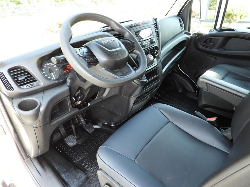 Iveco DAILY 35C16 WYWROTKA PODWÓJNA KABINA DOKA 6 MIEJSC BLIŹNIACZE KO - Volquete furgoneta: foto 2 Iveco DAILY 35C16 WYWROTKA PODWÓJNA KABINA DOKA 6 MIEJSC BLIŹNIACZE KO - Volquete furgoneta: foto 2