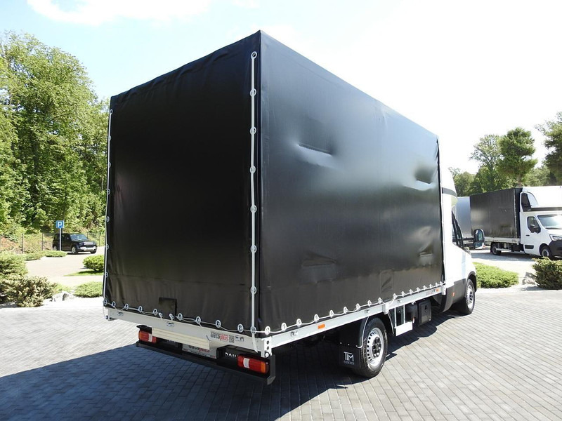 Iveco DAILY 35S18 NOWY PLANDEKA 8 PALET TEMPOMAT NAWIGACJA LEDY AUTOMA - Furgoneta con caja de lona: foto 3 Iveco DAILY 35S18 NOWY PLANDEKA 8 PALET TEMPOMAT NAWIGACJA LEDY AUTOMA - Furgoneta con caja de lona: foto 3