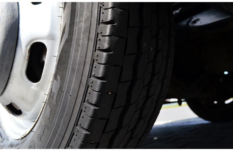 Minibús, Furgoneta de pasajeros Iveco Daily 35C15 Furgon L4H3 Brygadówka 6-seater Doka Doubel Cabin: foto 6 Minibús, Furgoneta de pasajeros Iveco Daily 35C15 Furgon L4H3 Brygadówka 6-seater Doka Doubel Cabin: foto 6