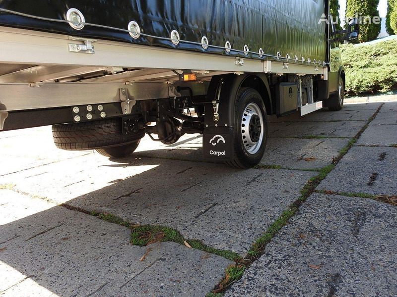 Furgoneta con caja de lona nuevo Iveco Daily 35S18 Curtain side: foto 15 Furgoneta con caja de lona nuevo Iveco Daily 35S18 Curtain side: foto 15