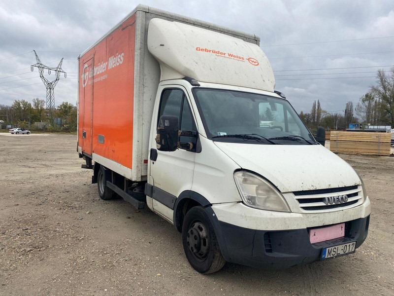 Iveco Daily 40 C 15 - Koffer + DHollandia LBW - Furgoneta caja cerrada: foto 1 Iveco Daily 40 C 15 - Koffer + DHollandia LBW - Furgoneta caja cerrada: foto 1