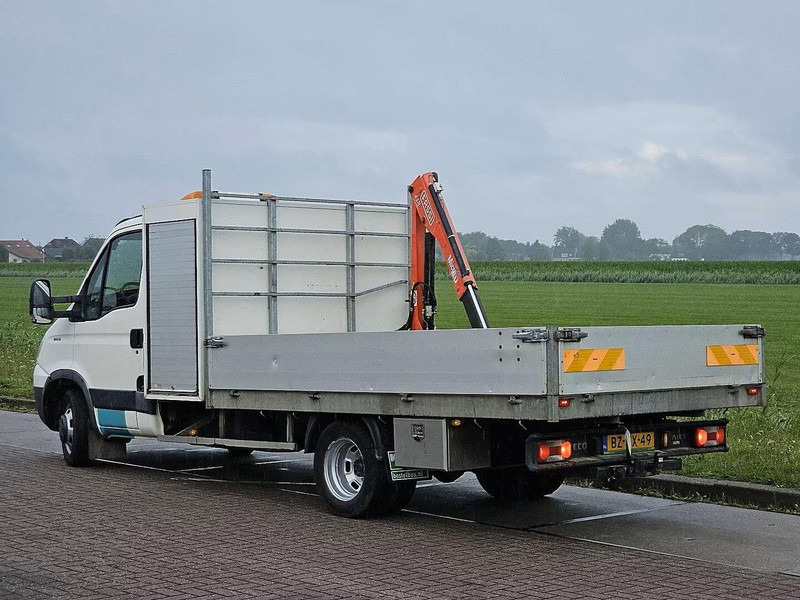 Iveco Daily 40C15 - Flatbed + crane - Camión caja abierta, Camión grúa: foto 3 Iveco Daily 40C15 - Flatbed + crane - Camión caja abierta, Camión grúa: foto 3