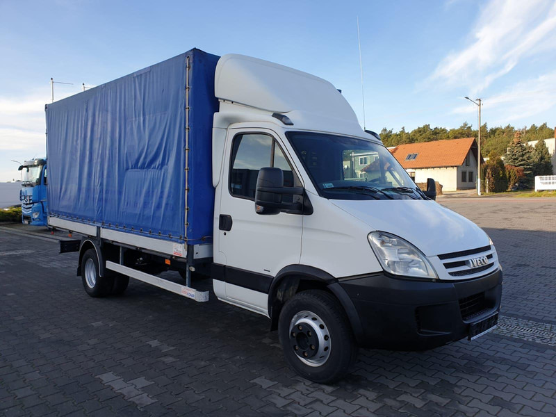 Iveco Daily 65C15 TILT 1.HAND - Furgoneta con caja de lona: foto 5 Iveco Daily 65C15 TILT 1.HAND - Furgoneta con caja de lona: foto 5