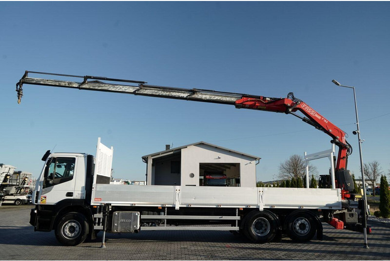 Iveco STRALIS 460 / 6X2 / SKRZYNIOWY 8,1 m + HDS FASSI. F185 MAX UDŹWI - Camión caja abierta, Camión grúa: foto 2 Iveco STRALIS 460 / 6X2 / SKRZYNIOWY 8,1 m + HDS FASSI. F185 MAX UDŹWI - Camión caja abierta, Camión grúa: foto 2