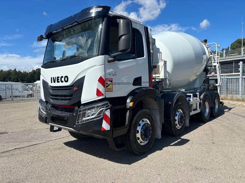 Iveco X-Way 400 - Mixer truck - Camión hormigonera: foto 1 Iveco X-Way 400 - Mixer truck - Camión hormigonera: foto 1