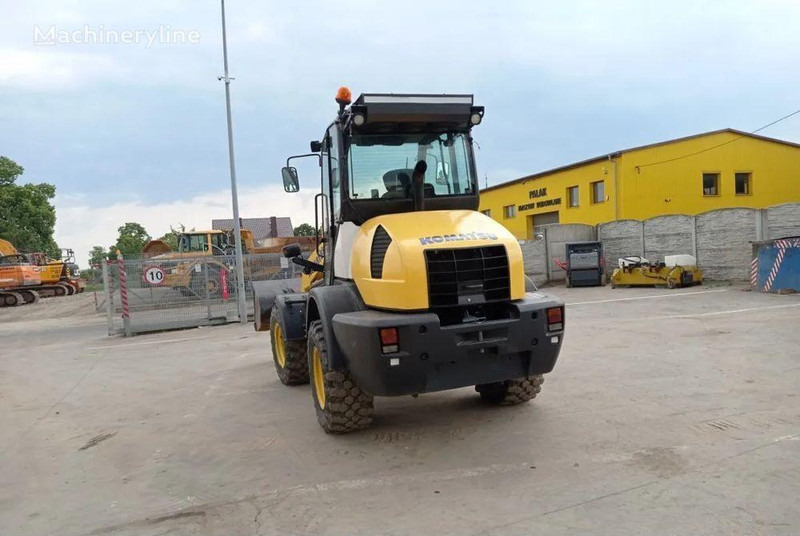 Komatsu WA 90-6 wheel loader - Cargadora de ruedas: foto 2 Komatsu WA 90-6 wheel loader - Cargadora de ruedas: foto 2
