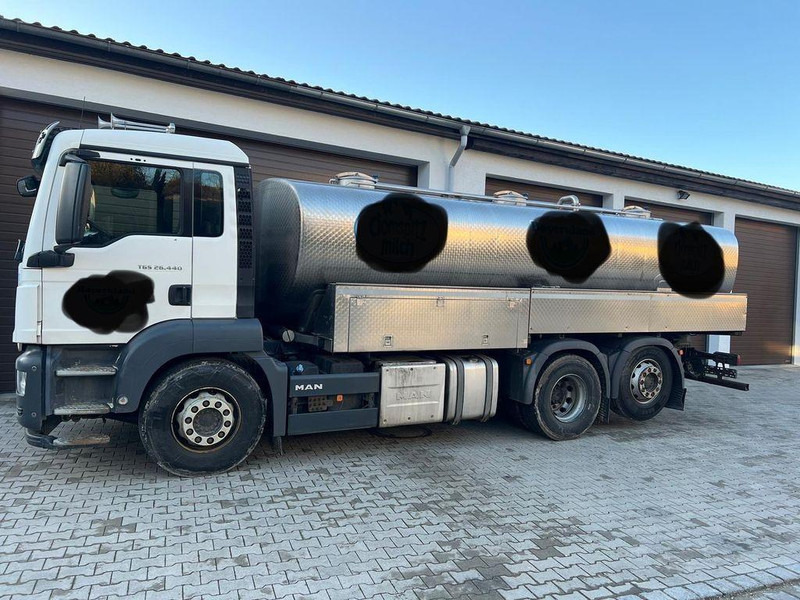 MAN 26.440 Milch - Camión cisterna: foto 2 MAN 26.440 Milch - Camión cisterna: foto 2