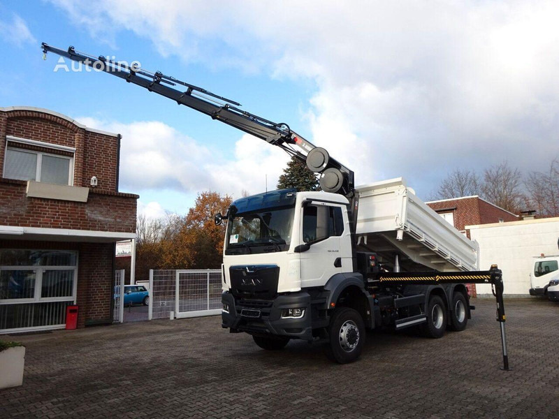 Camión volquete, Camión grúa MAN 33.430 - 3 way tipper+crane 6x6: foto 6