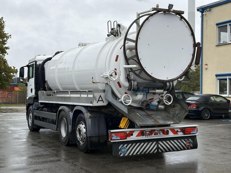 MAN TGS 26.320 - Vacuum truck - Limpieza de alcantarillado: foto 4 MAN TGS 26.320 - Vacuum truck - Limpieza de alcantarillado: foto 4