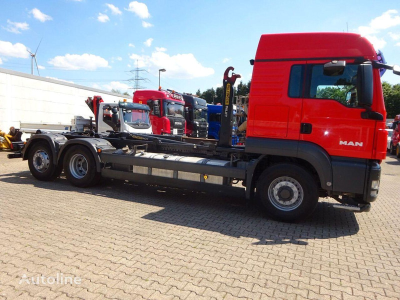 MAN TGS 26.480 Hook lift truck 6x2 - Camión multibasculante: foto 5 MAN TGS 26.480 Hook lift truck 6x2 - Camión multibasculante: foto 5