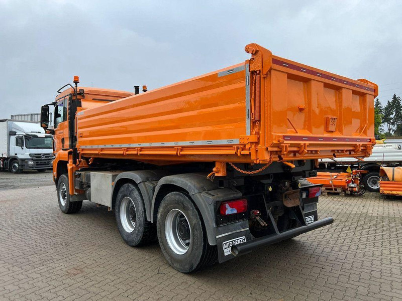 MAN TGS 33.440 AK 6x6 3-Way Tipper - Camión volquete: foto 4 MAN TGS 33.440 AK 6x6 3-Way Tipper - Camión volquete: foto 4