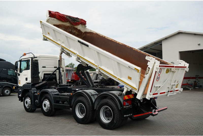 MAN TGS 35.440 / 8X4 / WYWROTKA 2 STR. / HYDROBURTA / BORDMATIC / ZA - Camión volquete: foto 3 MAN TGS 35.440 / 8X4 / WYWROTKA 2 STR. / HYDROBURTA / BORDMATIC / ZA - Camión volquete: foto 3