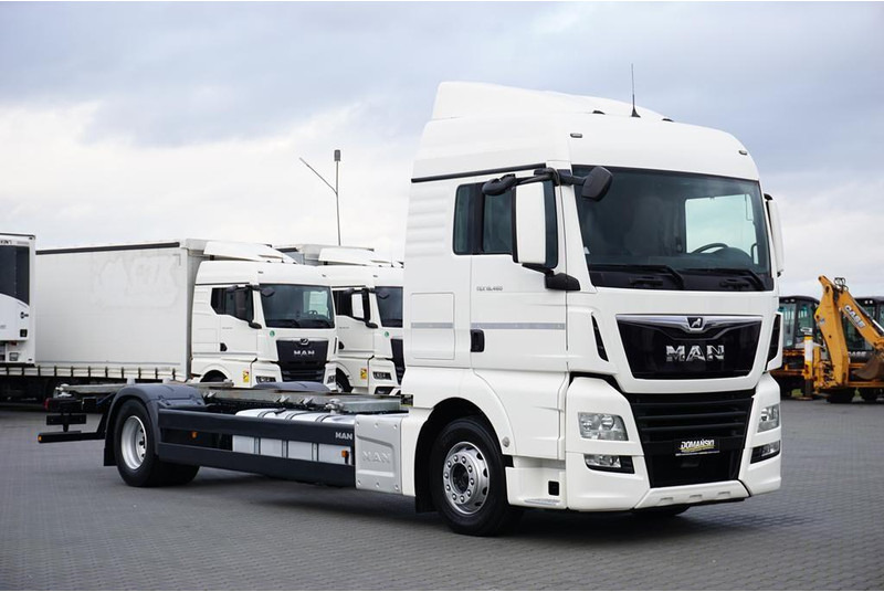 MAN TGX / 18.460 / ACC / E 6 / XLX / BDF / 7,15 M , 7,45 M - Camión chasis: foto 1 MAN TGX / 18.460 / ACC / E 6 / XLX / BDF / 7,15 M , 7,45 M - Camión chasis: foto 1