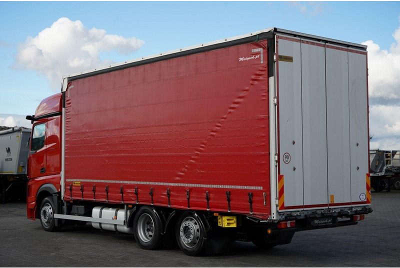 Mercedes-Benz ACTROS 2545 / SOLÓWKA / 6x2 / OŚ PODNOSZONA / BIG SPACE / WIELT - Camión lona: foto 3 Mercedes-Benz ACTROS 2545 / SOLÓWKA / 6x2 / OŚ PODNOSZONA / BIG SPACE / WIELT - Camión lona: foto 3