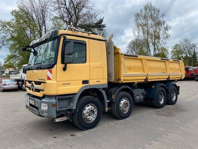 Mercedes-Benz ACTROS 3244 MP3 - Camión volquete: foto 3 Mercedes-Benz ACTROS 3244 MP3 - Camión volquete: foto 3