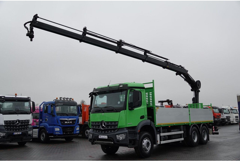 Mercedes-Benz AROCS 2636 / 6x4 / SKRZYNIOWY- 6,5 M / + HDS HIAB 4x wysów: 13 - Camión caja abierta, Camión grúa: foto 3 Mercedes-Benz AROCS 2636 / 6x4 / SKRZYNIOWY- 6,5 M / + HDS HIAB 4x wysów: 13 - Camión caja abierta, Camión grúa: foto 3