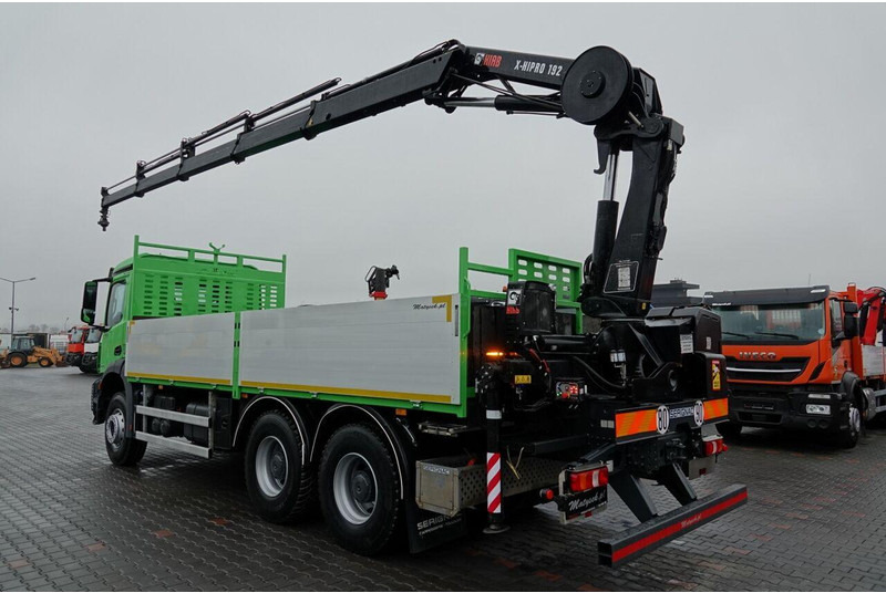 Mercedes-Benz AROCS 2636 / 6x4 / SKRZYNIOWY- 6,5 M / + HDS HIAB 4x wysów: 13 - Camión caja abierta, Camión grúa: foto 4 Mercedes-Benz AROCS 2636 / 6x4 / SKRZYNIOWY- 6,5 M / + HDS HIAB 4x wysów: 13 - Camión caja abierta, Camión grúa: foto 4