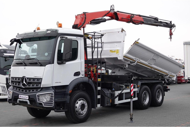 Mercedes-Benz AROCS 2636 - Camión volquete, Camión grúa: foto 1 Mercedes-Benz AROCS 2636 - Camión volquete, Camión grúa: foto 1