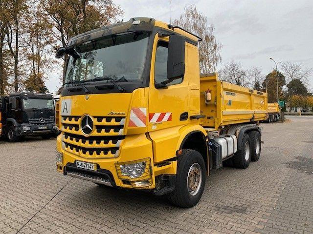 Mercedes-Benz AROCS 2648 - Camión volquete: foto 4 Mercedes-Benz AROCS 2648 - Camión volquete: foto 4