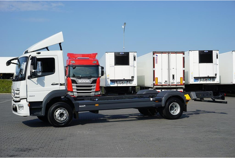Mercedes-Benz ATEGO / 1523 / ACC / EURO 6 / PODWOZIE DO ZABUDOWY / DŁ. 6,75 M - Camión chasis: foto 3 Mercedes-Benz ATEGO / 1523 / ACC / EURO 6 / PODWOZIE DO ZABUDOWY / DŁ. 6,75 M - Camión chasis: foto 3