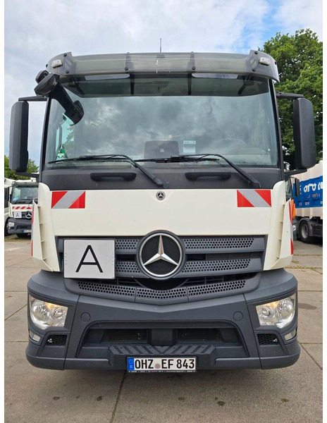 Mercedes-Benz Actros 2533 - Garbage truck - Camión de basura: foto 4 Mercedes-Benz Actros 2533 - Garbage truck - Camión de basura: foto 4