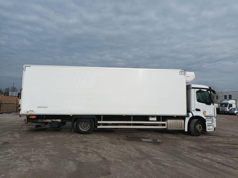 Mercedes-Benz Antos 1830 - TK T-1200R + ATP 8.7meter - Camión frigorífico: foto 4 Mercedes-Benz Antos 1830 - TK T-1200R + ATP 8.7meter - Camión frigorífico: foto 4