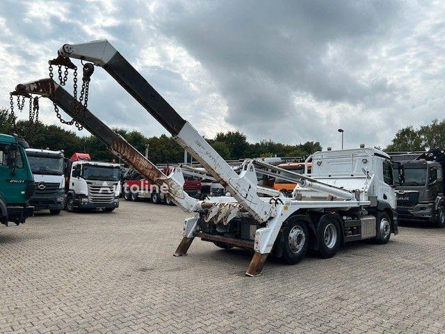 Camión portacontenedor de cadenas Mercedes-Benz Antos 2543: foto 9