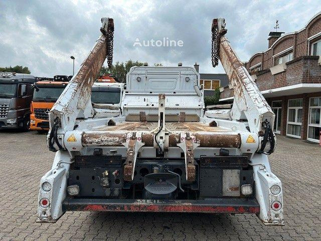 Camión portacontenedor de cadenas Mercedes-Benz Antos 2543: foto 11