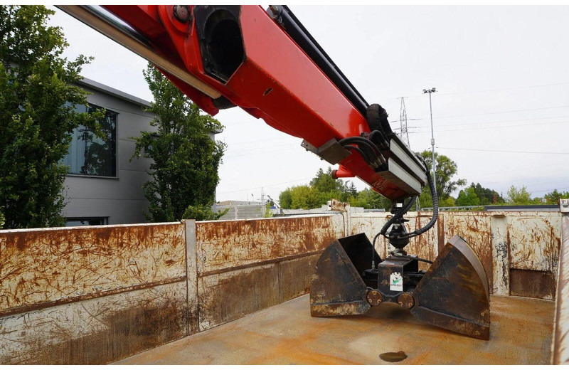 Leasing de Mercedes-Benz Arocs 2636 - 3 way tipper + crane 6x4 Mercedes-Benz Arocs 2636 - 3 way tipper + crane 6x4: foto 19 Leasing de Mercedes-Benz Arocs 2636 - 3 way tipper + crane 6x4 Mercedes-Benz Arocs 2636 - 3 way tipper + crane 6x4: foto 19