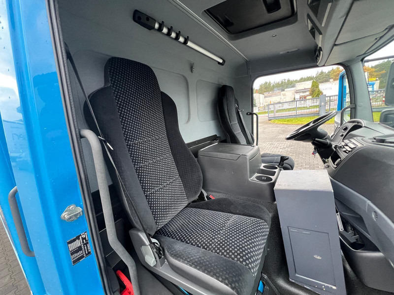 Leasing de Mercedes-Benz Atego 818 BOX CONTAINER + LIFT 1.HAND (DE) Mercedes-Benz Atego 818 BOX CONTAINER + LIFT 1.HAND (DE): foto 18 Leasing de Mercedes-Benz Atego 818 BOX CONTAINER + LIFT 1.HAND (DE) Mercedes-Benz Atego 818 BOX CONTAINER + LIFT 1.HAND (DE): foto 18