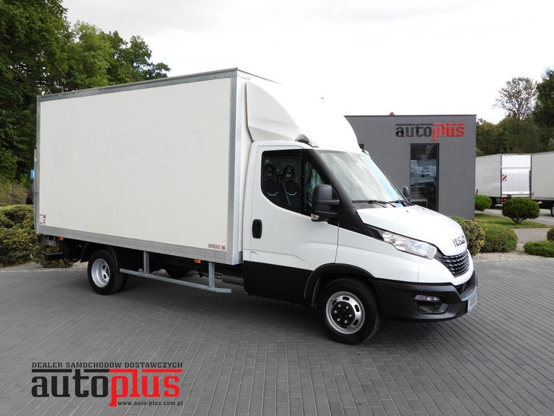 Mercedes-Benz SPRINTER 514 KONTENER WINDA 8 PALET TEMPOMAT BLIŹNIACZE KOŁA KLI - Furgoneta caja cerrada: foto 1 Mercedes-Benz SPRINTER 514 KONTENER WINDA 8 PALET TEMPOMAT BLIŹNIACZE KOŁA KLI - Furgoneta caja cerrada: foto 1