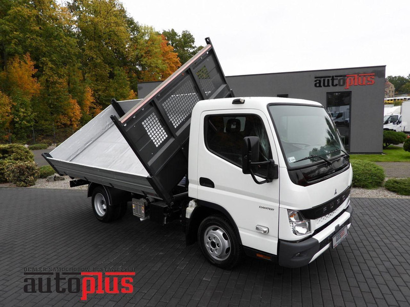 Mitsubishi CANTER FUSO 3C15 - Camión volquete: foto 1 Mitsubishi CANTER FUSO 3C15 - Camión volquete: foto 1