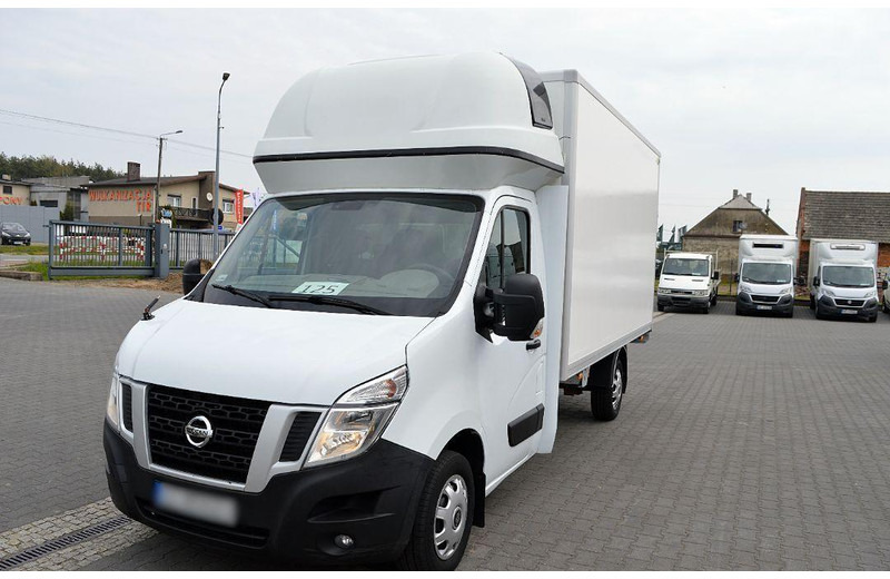 Nissan NV400 Container, Hen House, Registered - Furgoneta caja cerrada: foto 1 Nissan NV400 Container, Hen House, Registered - Furgoneta caja cerrada: foto 1
