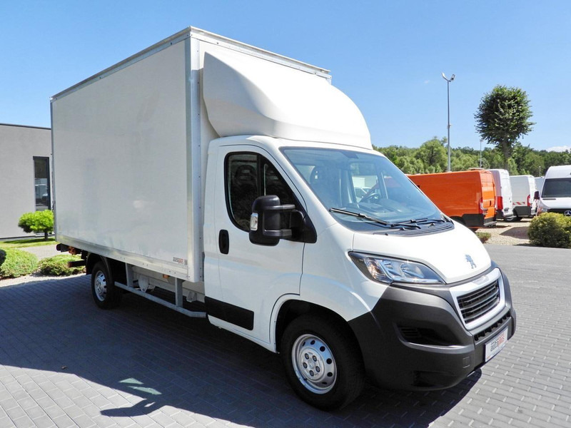 Peugeot BOXER KONTENER WINDA 8 PALET TEMPOMAT KLIMATYZACJA 130KM [ K249 - Furgoneta caja cerrada: foto 4 Peugeot BOXER KONTENER WINDA 8 PALET TEMPOMAT KLIMATYZACJA 130KM [ K249 - Furgoneta caja cerrada: foto 4