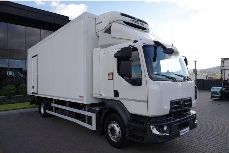 Renault D 250 / CHŁODNIA - 6,7 m / THERMO KING T 600R / + WINDA ZAŁADOWC - Camión frigorífico: foto 3 Renault D 250 / CHŁODNIA - 6,7 m / THERMO KING T 600R / + WINDA ZAŁADOWC - Camión frigorífico: foto 3